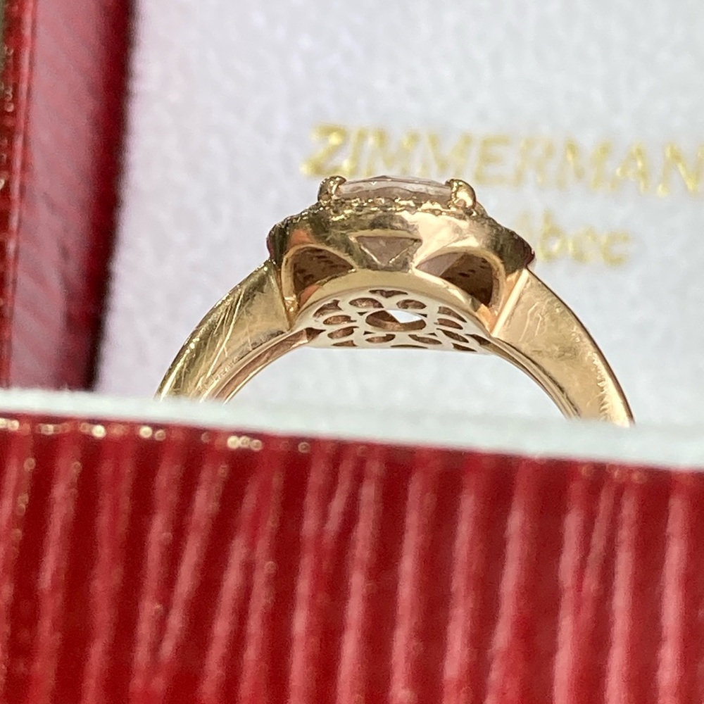 SOLD ✅.  14k Gold Oval Morganite and diamond Halo Ring - Picture 7 of 13